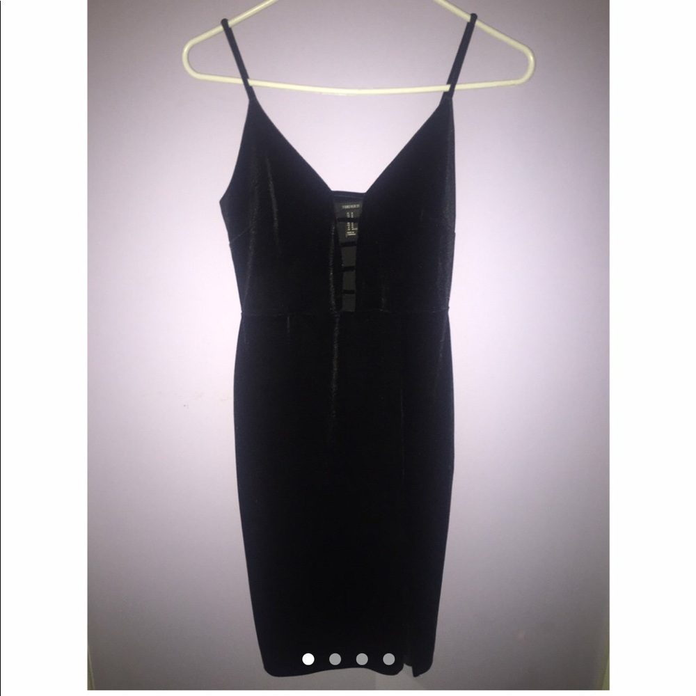 Forever21 Black Velvet Suede Midi Dress Size:M